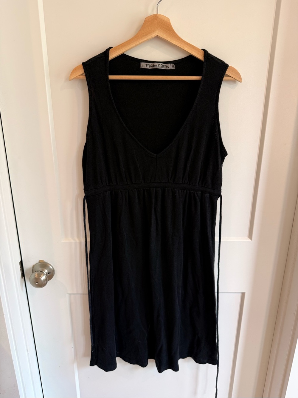Michael Stars Black Sleeveless V-Neck Tie-Waist Maternity Dress